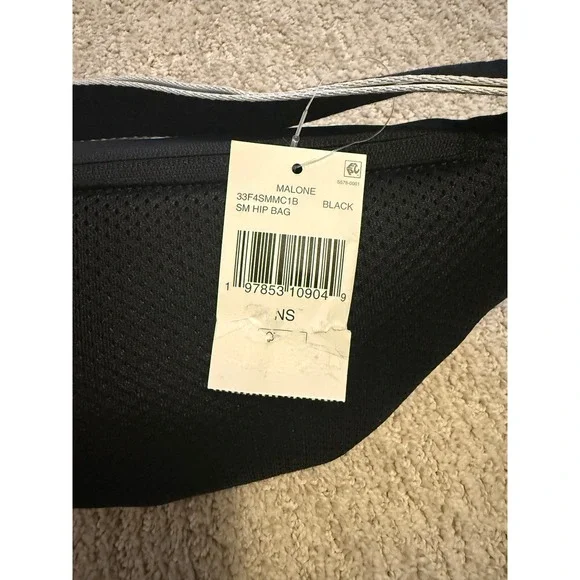 NWT Michael Kors Malone Fanny Pack Black Nylon MK Logo Strap Adjustable Vibes đź–¤ - Picture 9 of 9